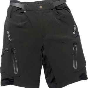 Bic Rad Men's Black Outdoor Cargo Shorts M
